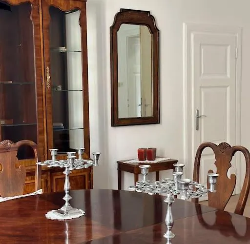 The Classy Sassy Apartamento *