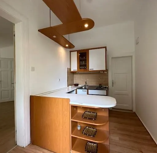 The Classy Sassy * Liubliana